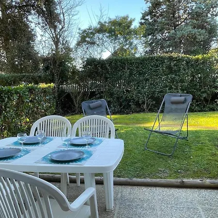 Apartament T2 Avec Terrasse Proche De La De Dans Le Quartier Du Parc *